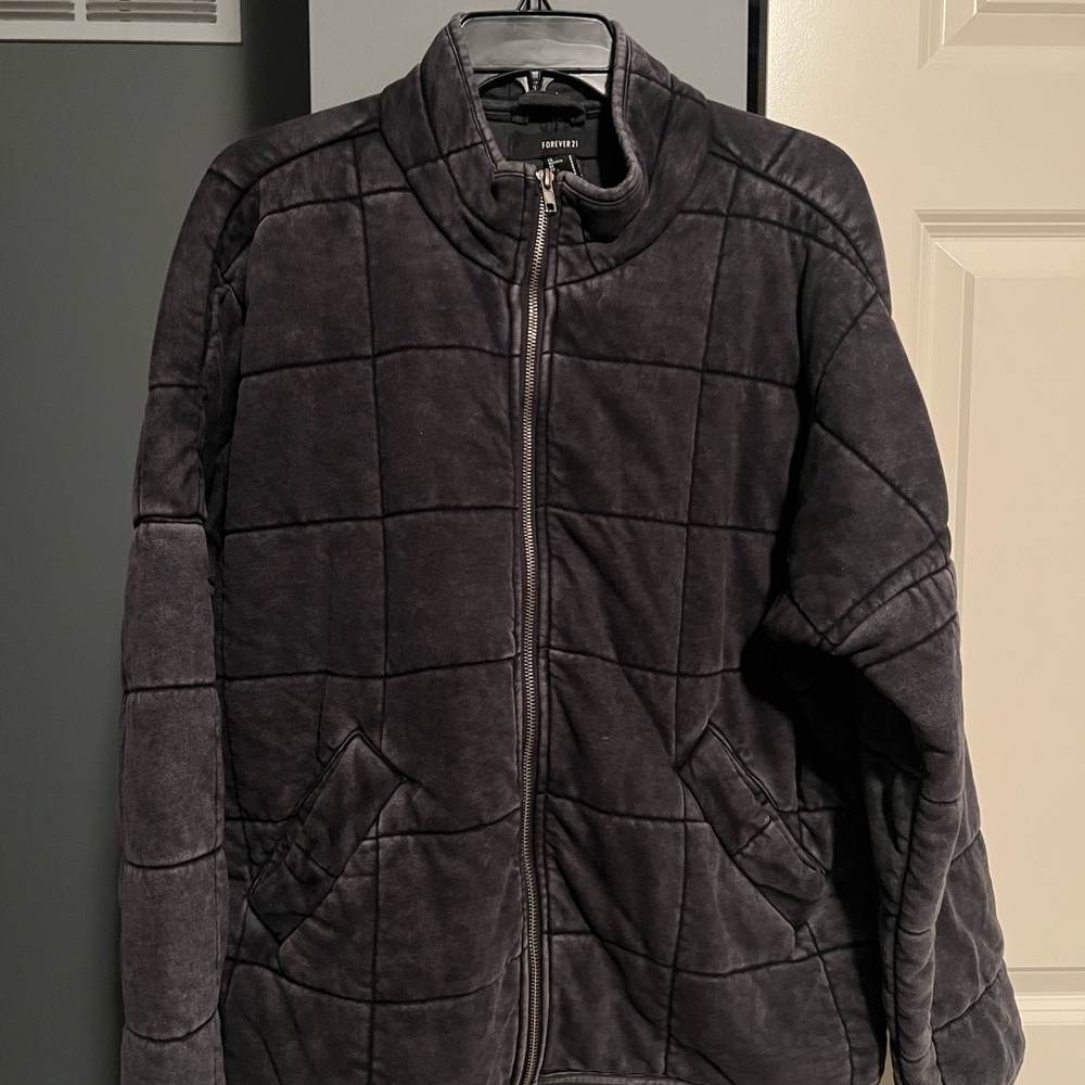 Forever 21 oversized quilted jacket washed black